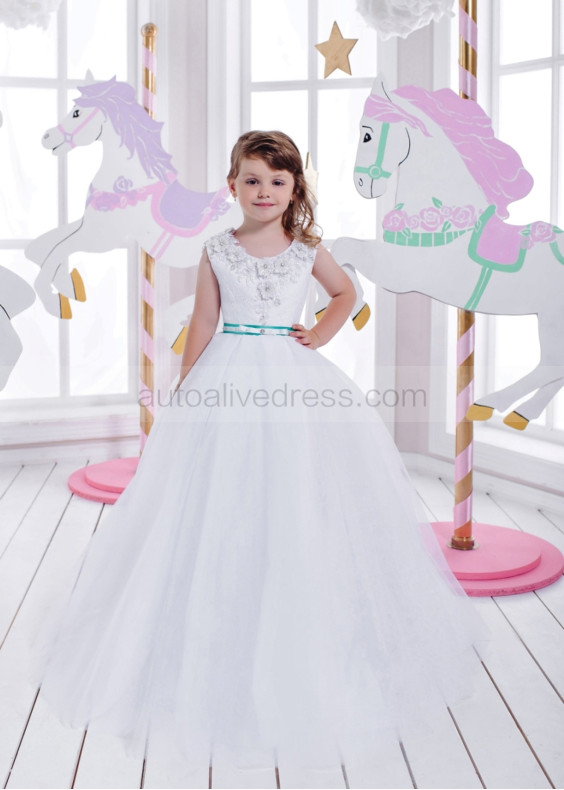 Sleeveless Ivory Lace Tulle Floor Length Flower Girl Dress